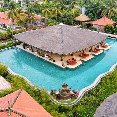 Authentic Khmer Village Resort Siem Reap Exterior photo