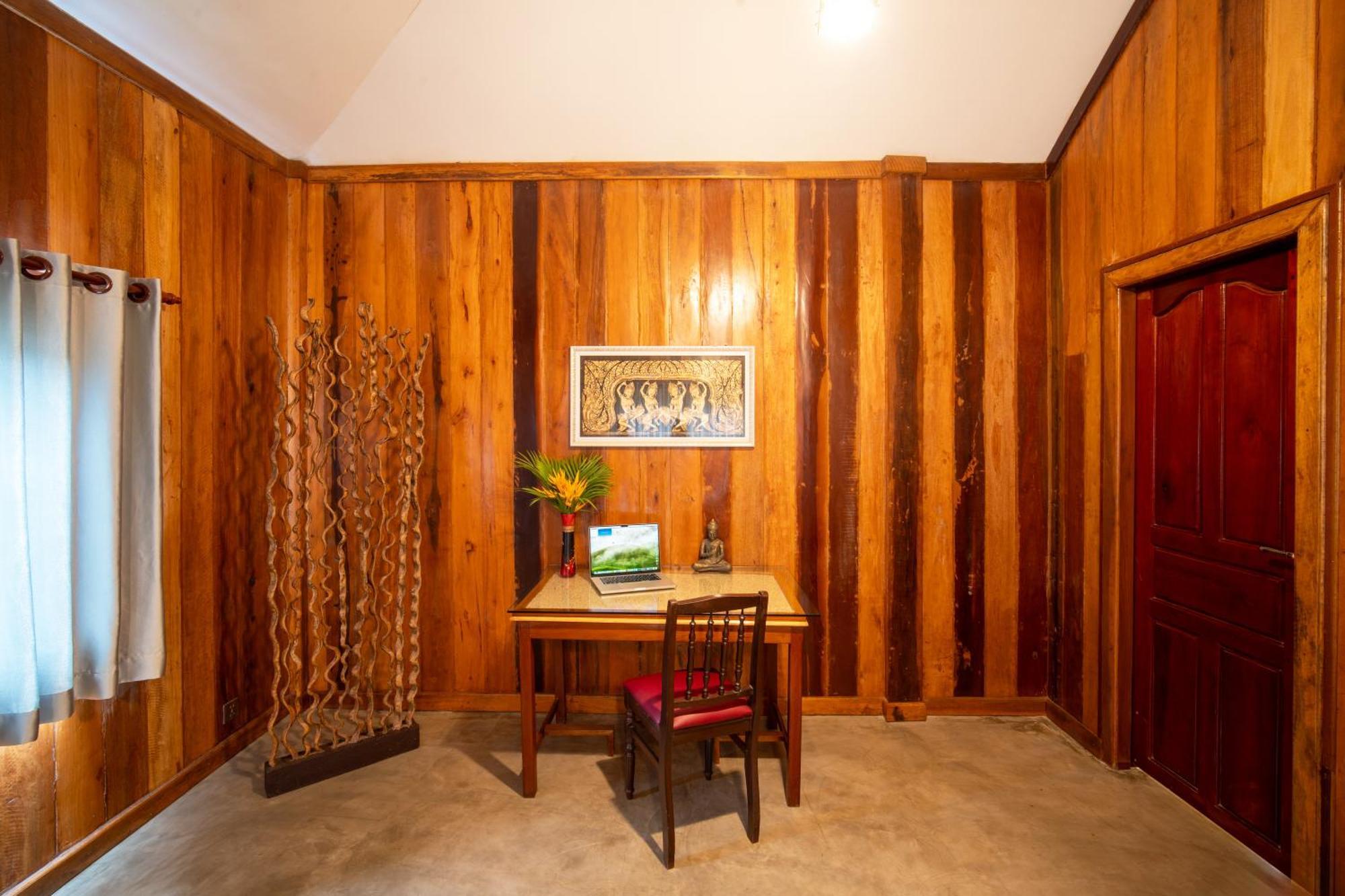 Authentic Khmer Village Resort Siem Reap Exterior photo