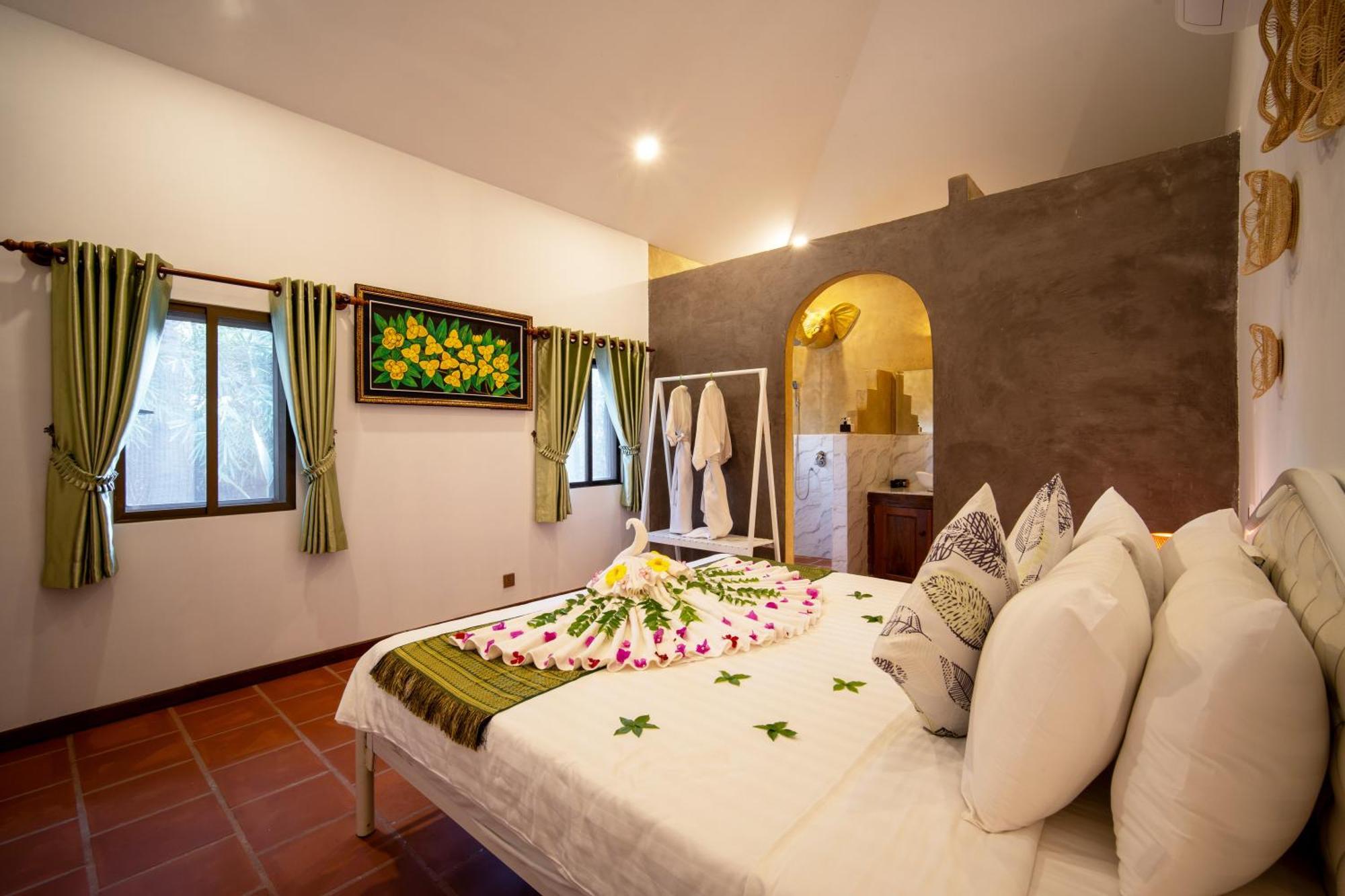 Authentic Khmer Village Resort Siem Reap Exterior photo