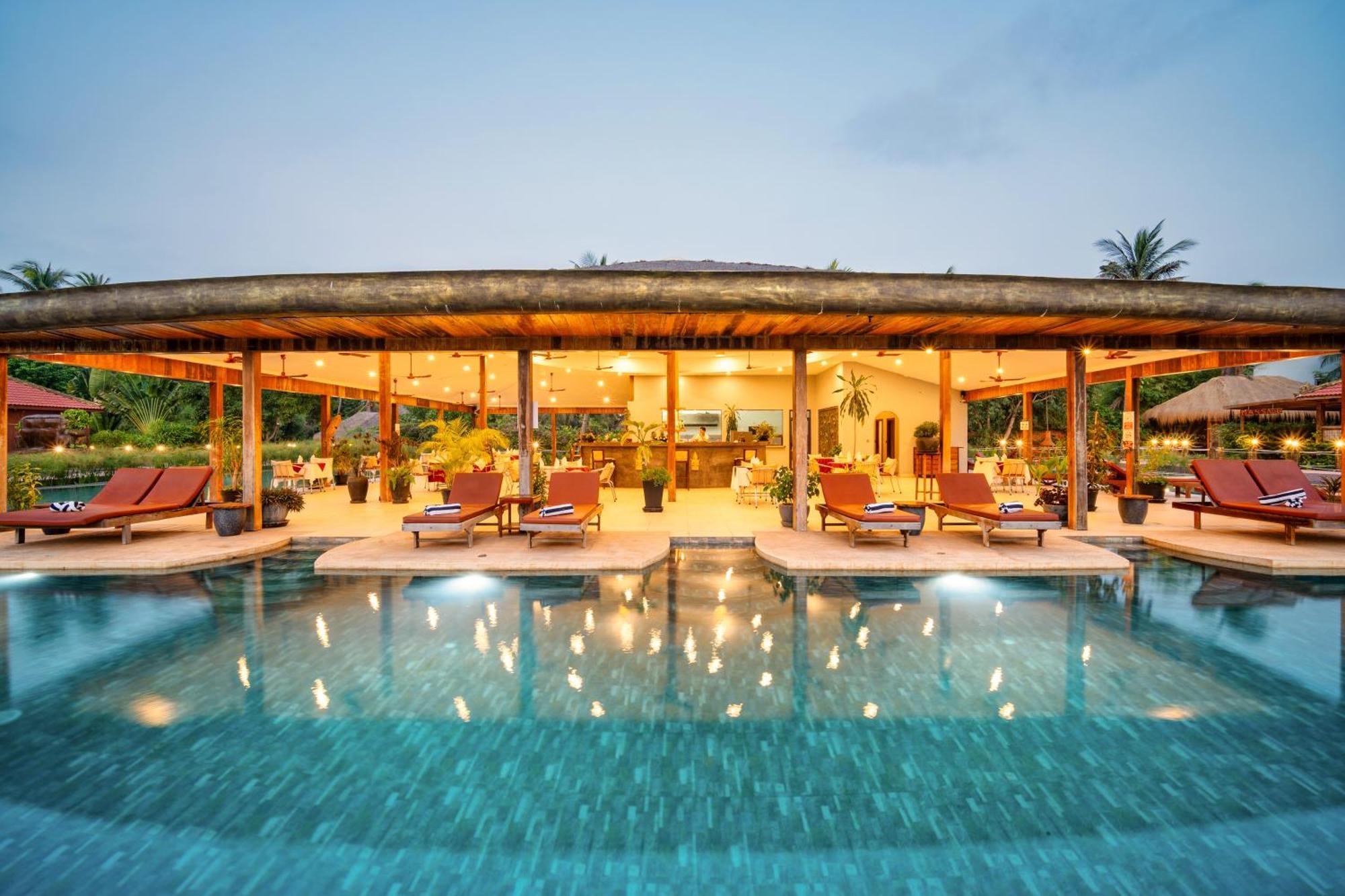 Authentic Khmer Village Resort Siem Reap Exterior photo