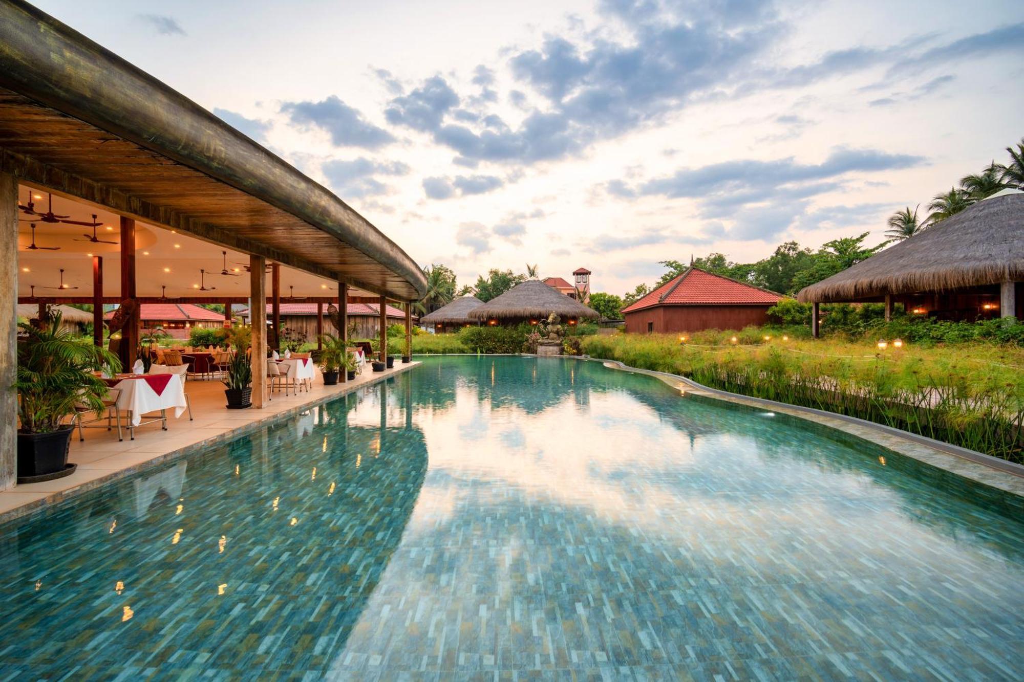 Authentic Khmer Village Resort Siem Reap Exterior photo